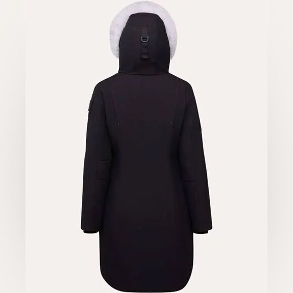 Moose Knuckles Yukon Ladies Parka NWT SIZE LARGE - Picture 3 of 4